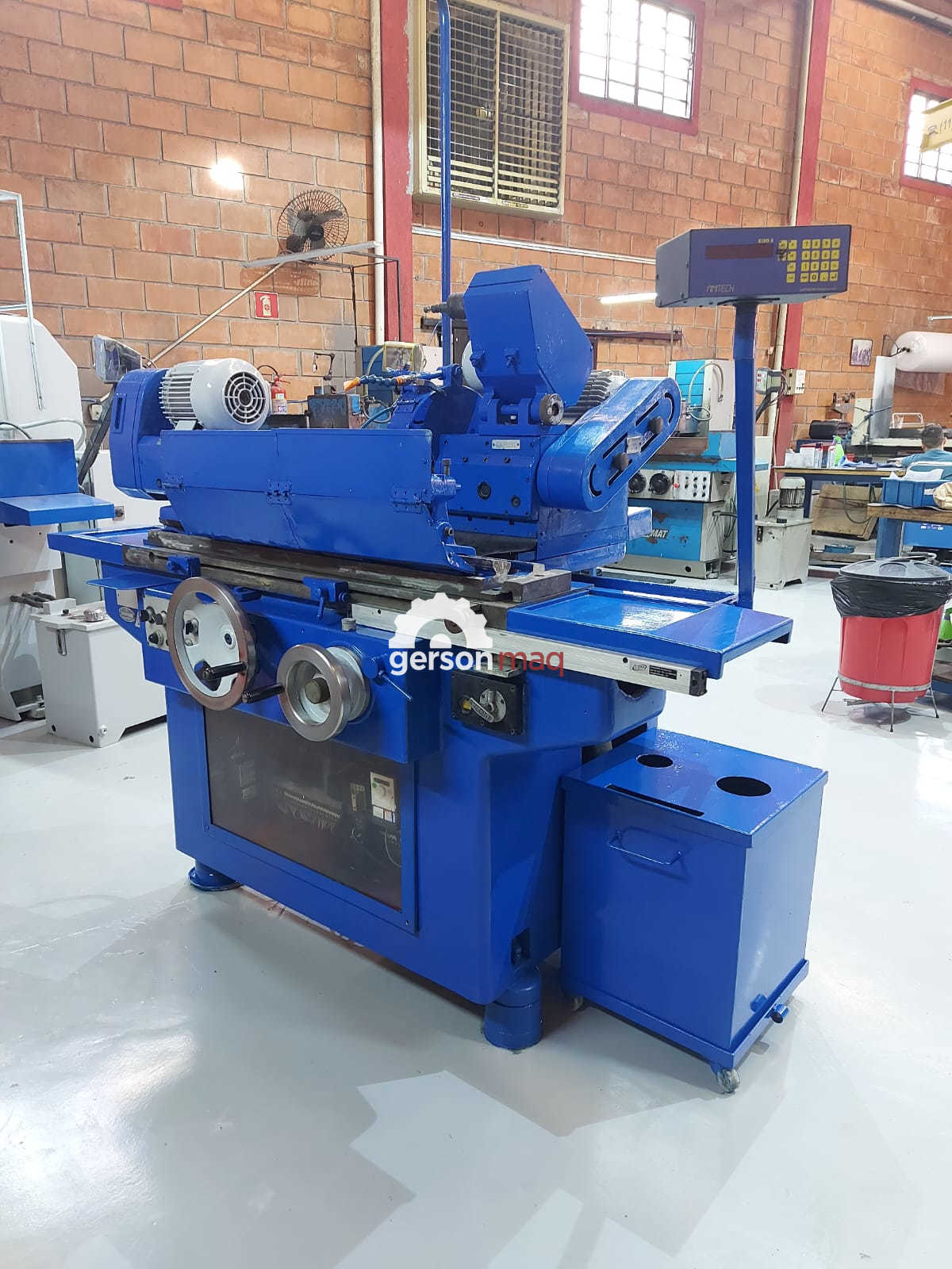 RETIFICA CILINDRICA UNIVERSAL MARCA RIBON - 300 X 500 mm